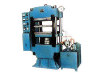 QLB-100/600*600平板硫化機(jī)